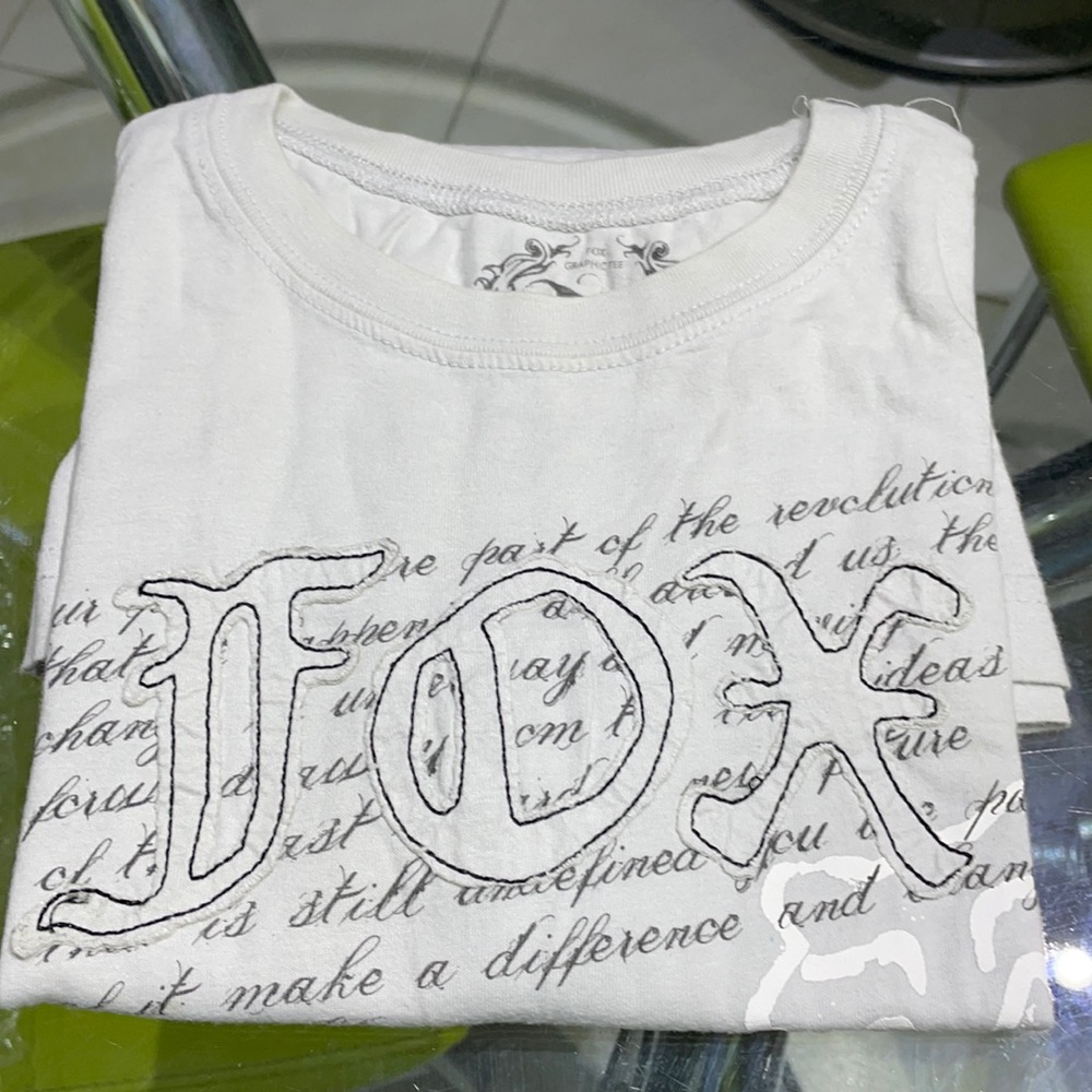FOX - Gray graphic tee